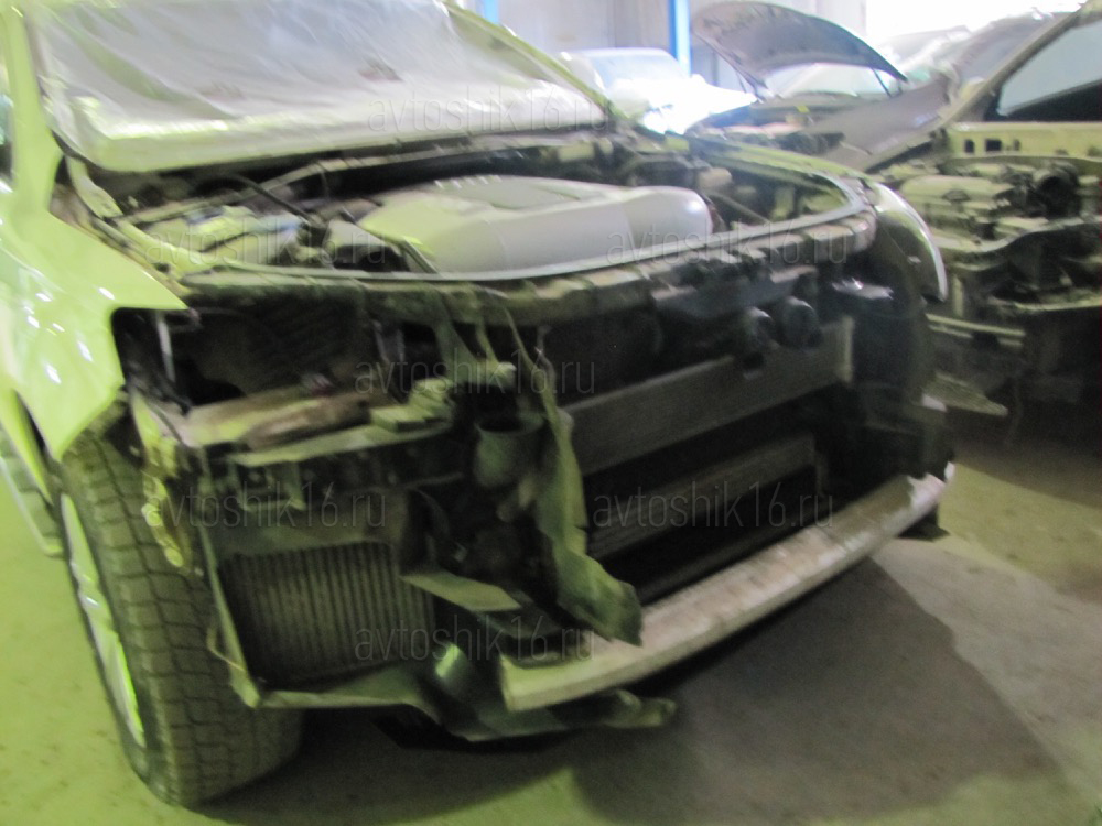 Кузовной ремонт Audi Q7, окраска Audi Q7, полировка Audi